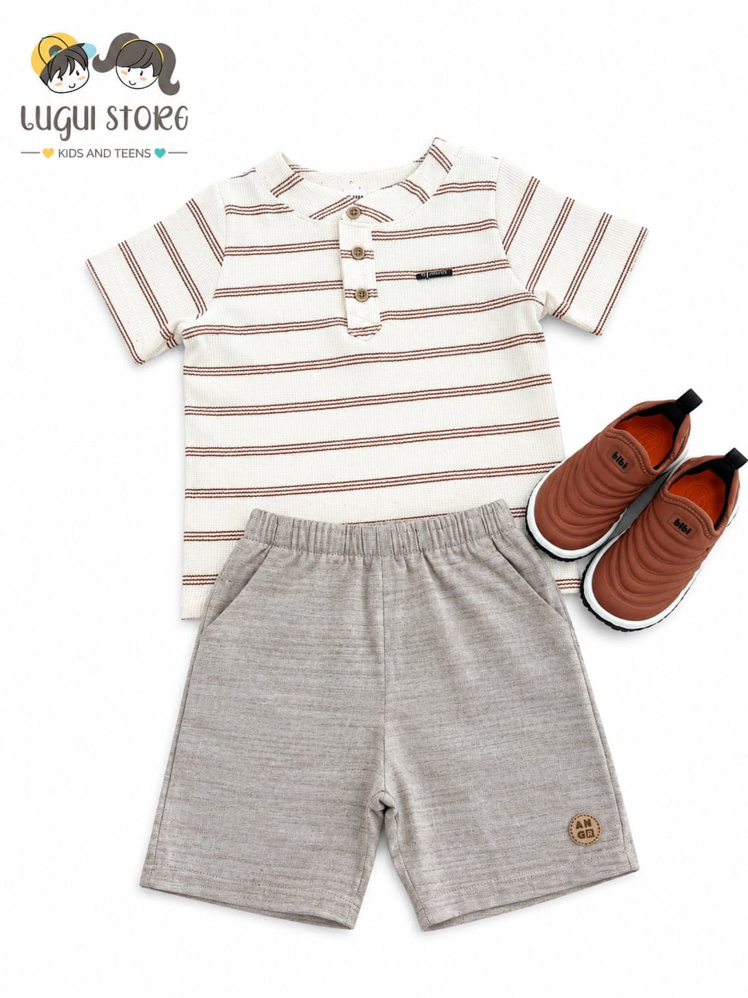 Conjunto Angerô com botões e bermuda natural